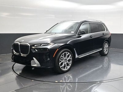 2025 BMW X7 xDrive40i