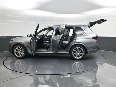 2026 BMW X7 xDrive40i
