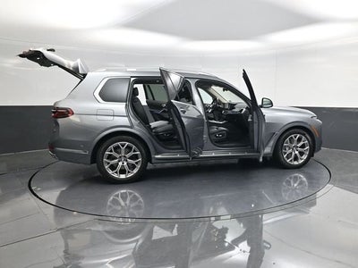 2026 BMW X7 xDrive40i