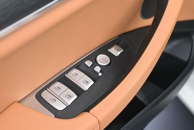 2025 BMW X4 xDrive30i