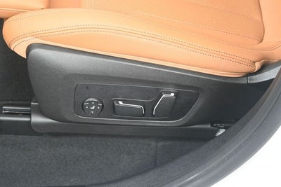 2025 BMW X4 xDrive30i
