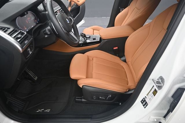 2025 BMW X4 xDrive30i