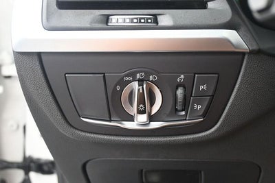 2025 BMW X4 xDrive30i