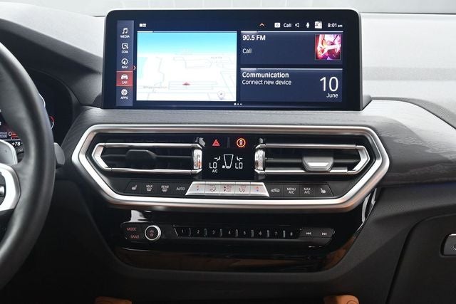 2025 BMW X4 xDrive30i