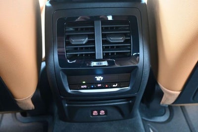 2025 BMW X4 xDrive30i
