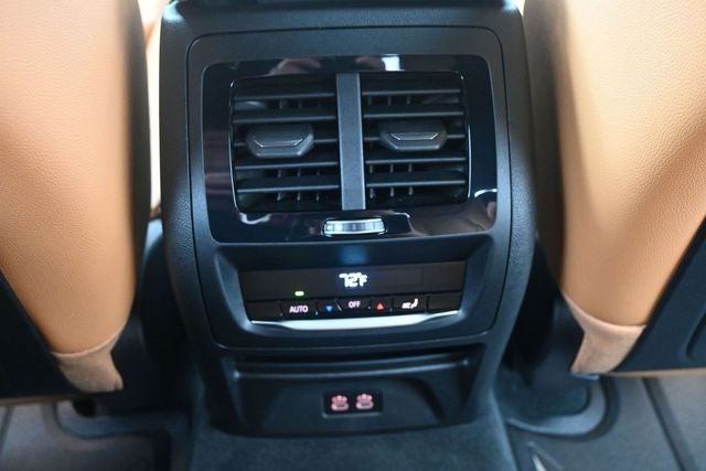 2025 BMW X4 xDrive30i