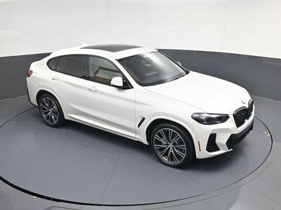 2025 BMW X4 xDrive30i