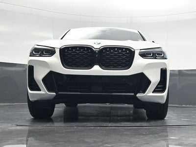 2025 BMW X4 xDrive30i