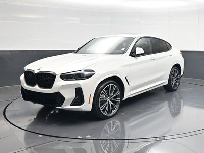 2025 BMW X4 xDrive30i