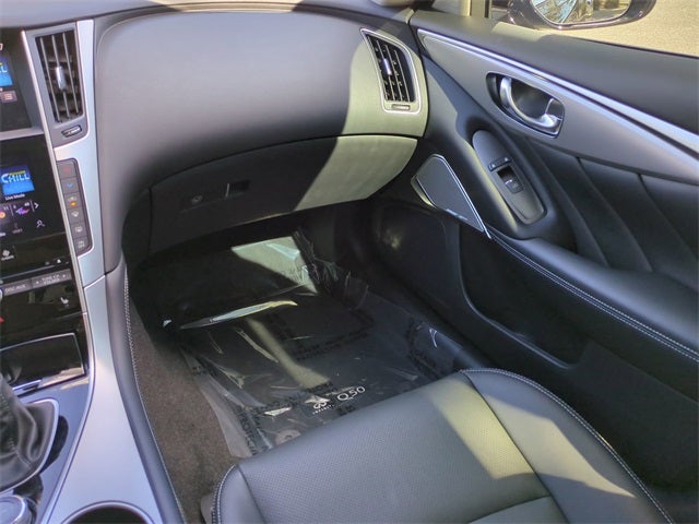 2023 INFINITI Q50 LUXE