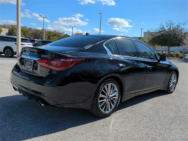 2023 INFINITI Q50 LUXE