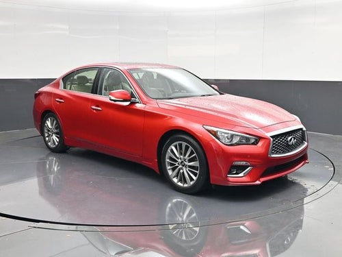 2023 INFINITI Q50 LUXE