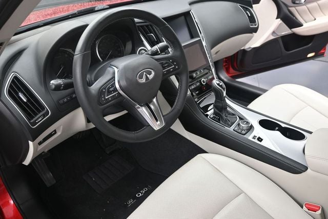 2023 INFINITI Q50 LUXE