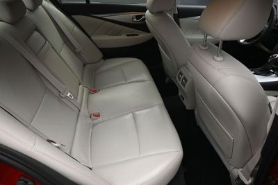 2023 INFINITI Q50 LUXE