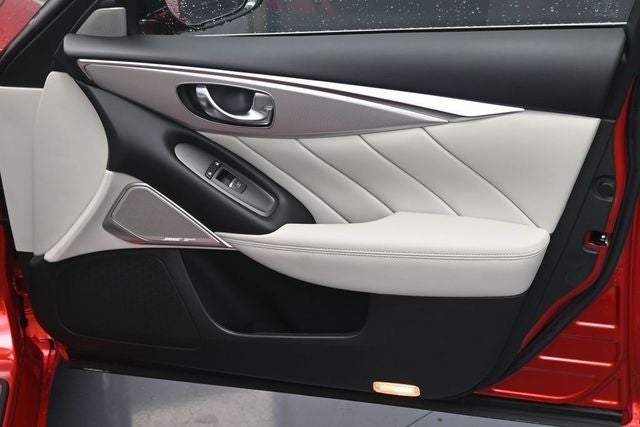 2023 INFINITI Q50 LUXE