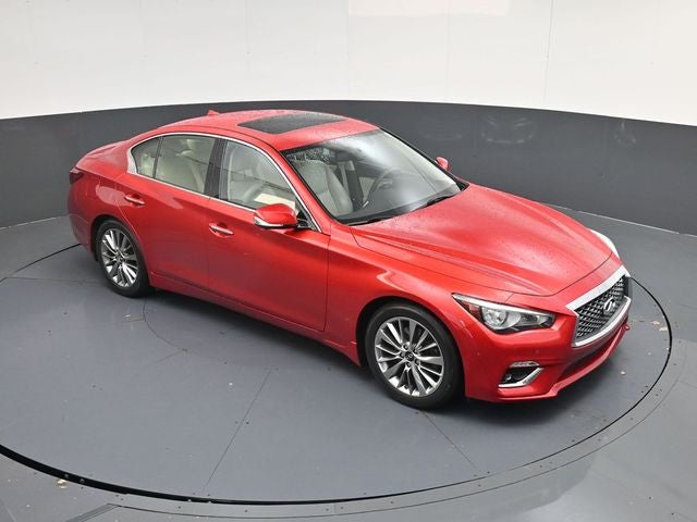 2023 INFINITI Q50 LUXE