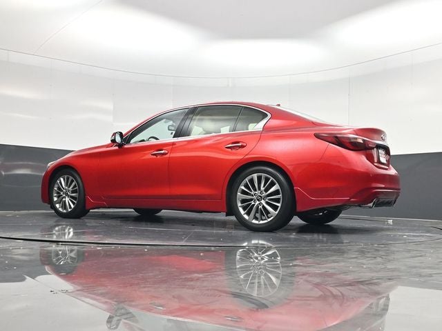 2023 INFINITI Q50 LUXE