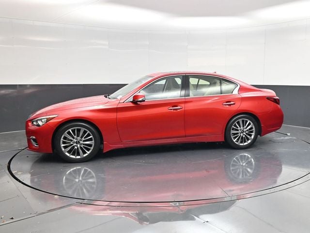 2023 INFINITI Q50 LUXE
