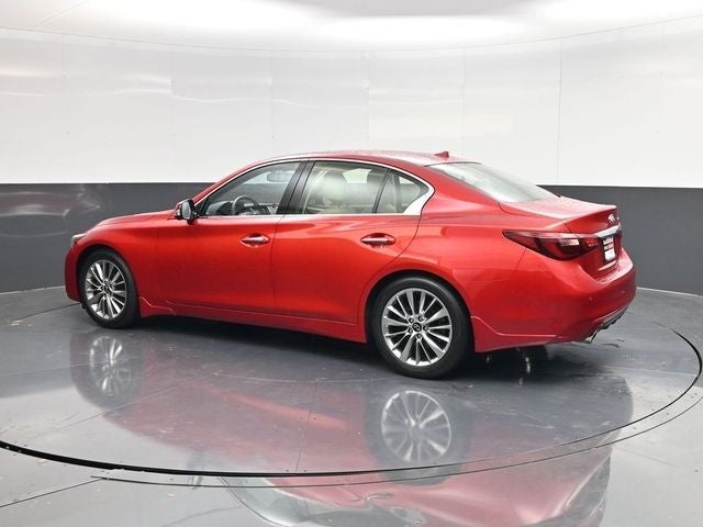 2023 INFINITI Q50 LUXE