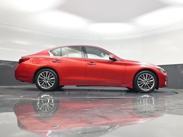2023 INFINITI Q50 LUXE