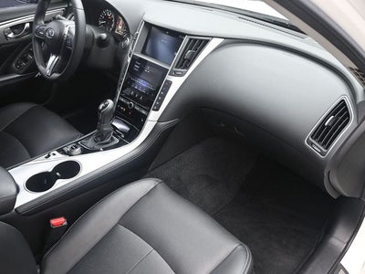 2023 INFINITI Q50 LUXE