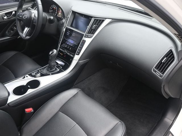 2023 INFINITI Q50 LUXE