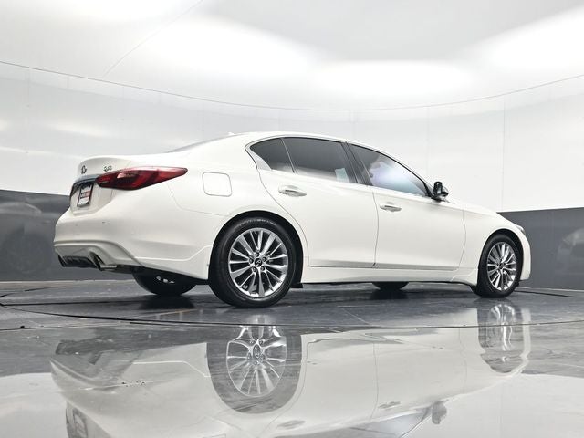 2023 INFINITI Q50 LUXE