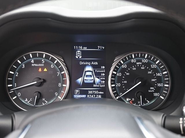 2023 INFINITI Q50 LUXE