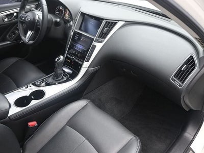 2023 INFINITI Q50 LUXE
