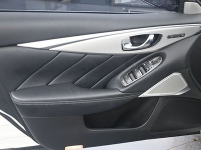 2023 INFINITI Q50 LUXE