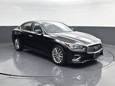 2023 INFINITI Q50 LUXE