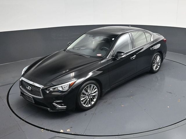 2023 INFINITI Q50 LUXE