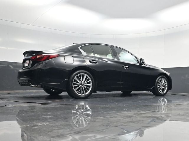 2023 INFINITI Q50 LUXE