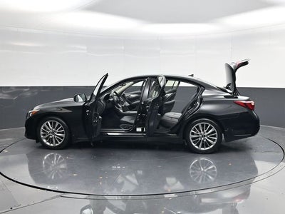 2023 INFINITI Q50 LUXE