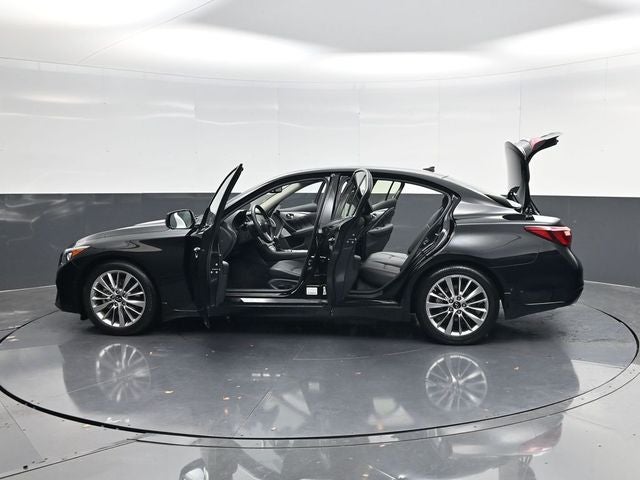 2023 INFINITI Q50 LUXE