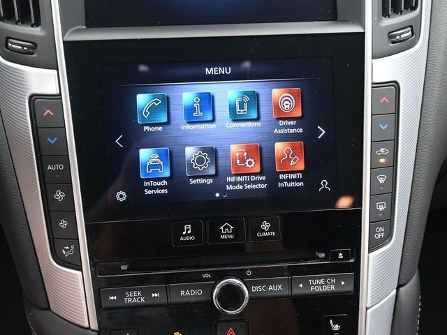 2023 INFINITI Q50 LUXE