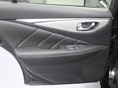 2023 INFINITI Q50 LUXE