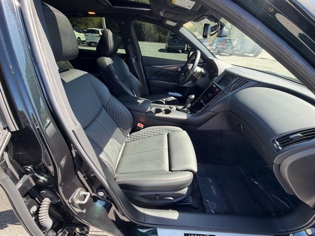 2023 INFINITI Q50 Red Sport 400