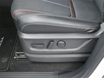 2025 Nissan Armada SL