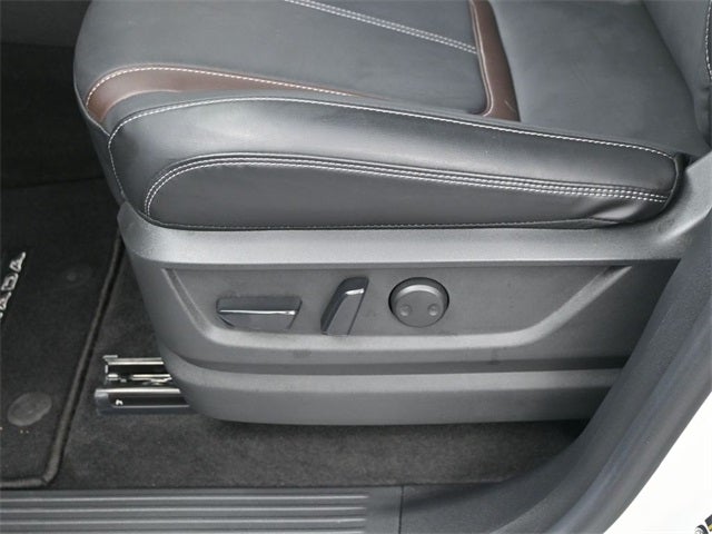 2025 Nissan Armada SL