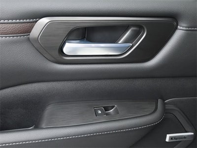 2025 Nissan Armada SL