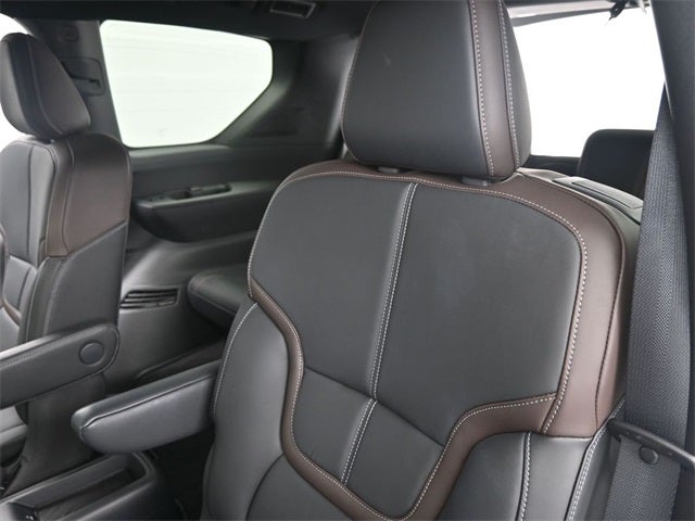 2025 Nissan Armada SL