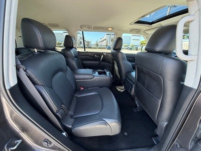 2024 INFINITI QX80 LUXE