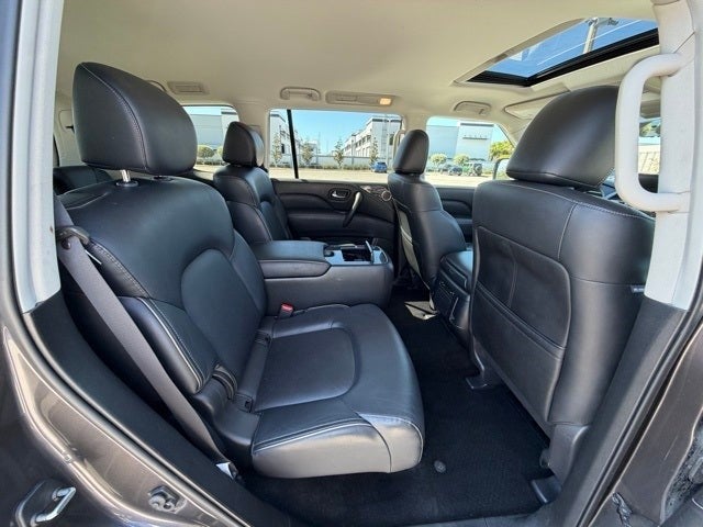 2024 INFINITI QX80 LUXE