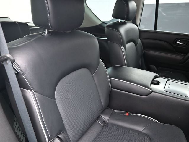 2023 INFINITI QX80 Premium Select