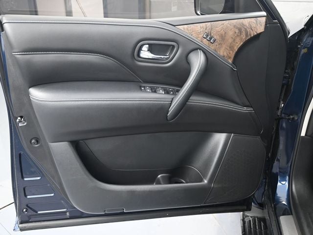 2023 INFINITI QX80 Premium Select