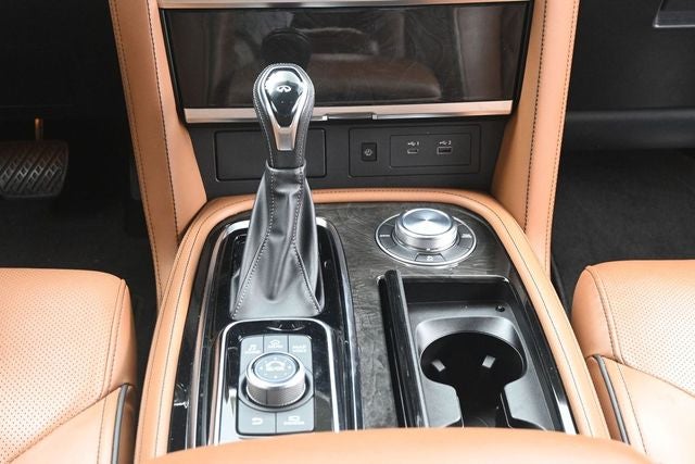 2023 INFINITI QX80 Premium Select