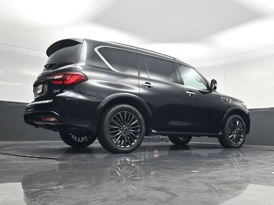 2023 INFINITI QX80 Premium Select