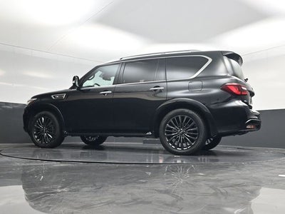 2023 INFINITI QX80 Premium Select