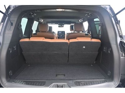 2023 INFINITI QX80 Premium Select